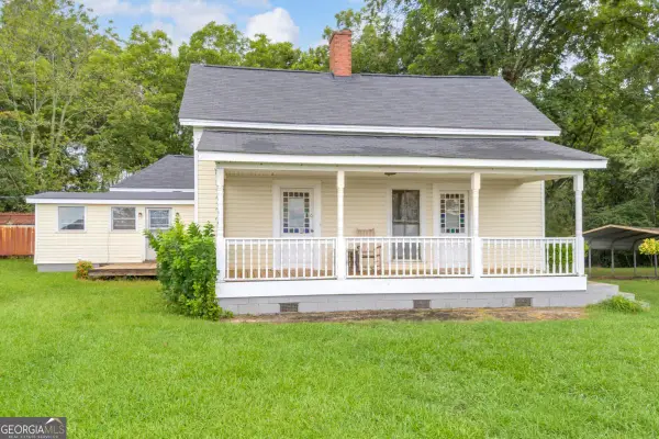 5270 Gainesville Street, Flowery Branch, GA 30542