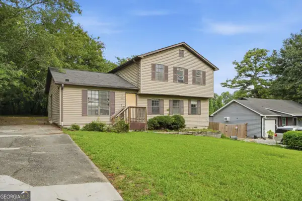 1135 Kristen Cove, Atlanta, GA 30349