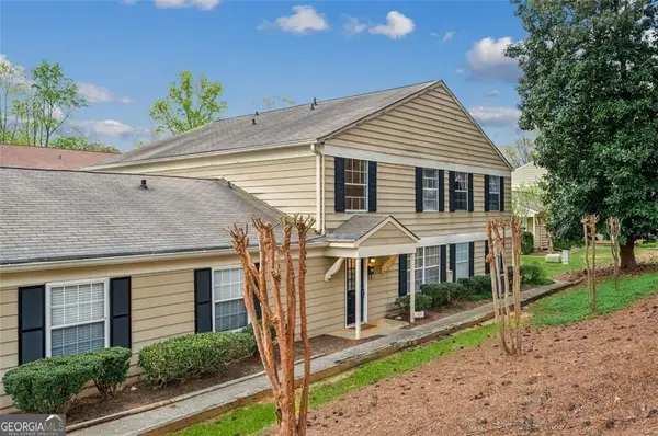 1352 Old Coach Road Sw, Marietta, GA 30008