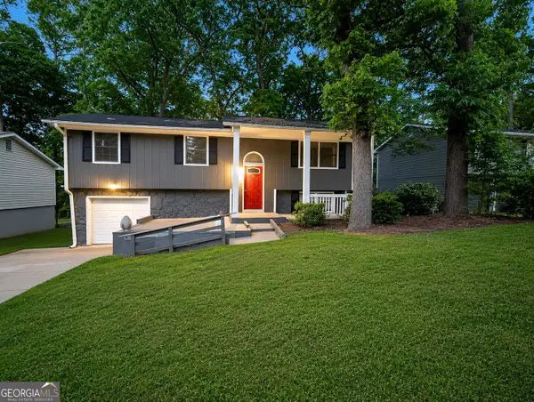 2153 Cherokee Valley Circle, Lithonia, GA 30058