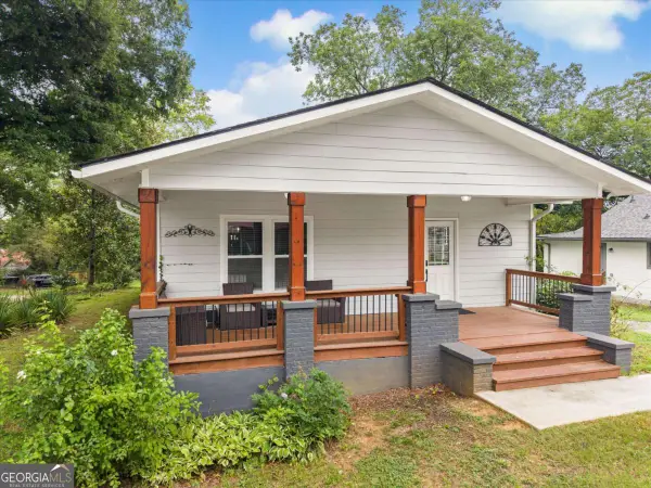 21 Martin Luther King Jr Drive, Cartersville, GA 30120