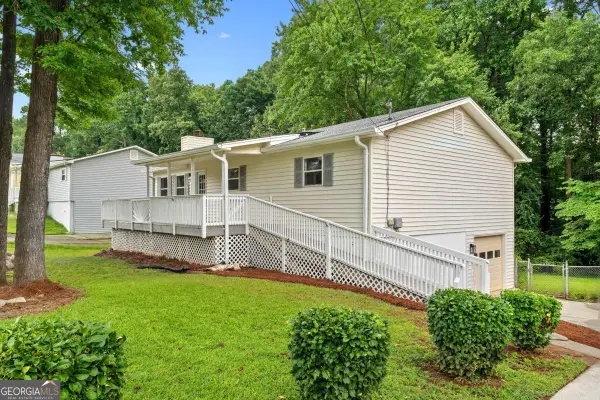 106 Caldwell Road, Lawrenceville, GA 30046