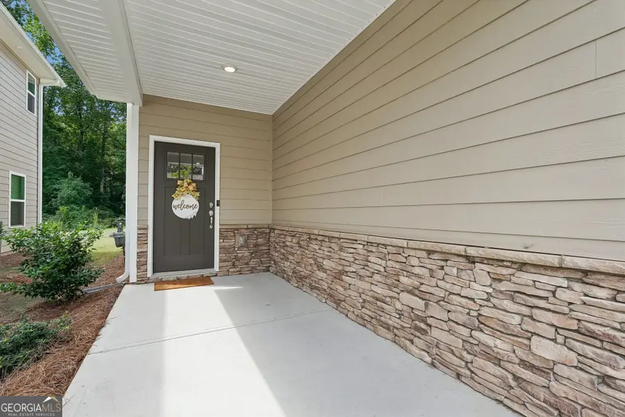 111 Vineyard Walk, Carrollton, GA 30117 - #3