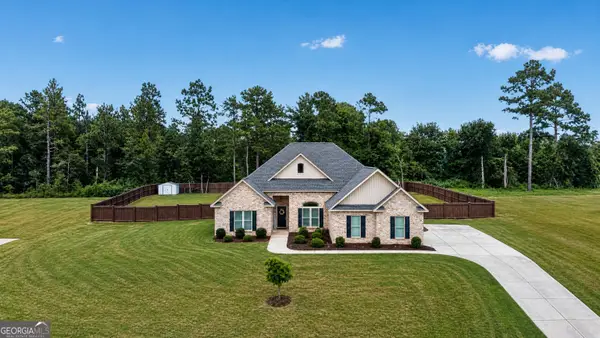 240 Lannington Drive, Lizella, GA 31052