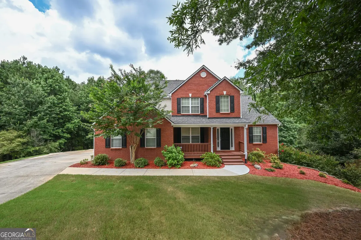 529 Plantation Creek Drive, Loganville, GA 30052 - #1