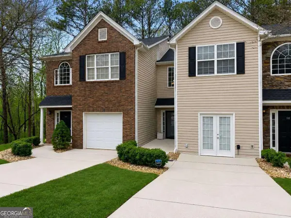 102 Creekwood Drive, Woodstock, GA 30188