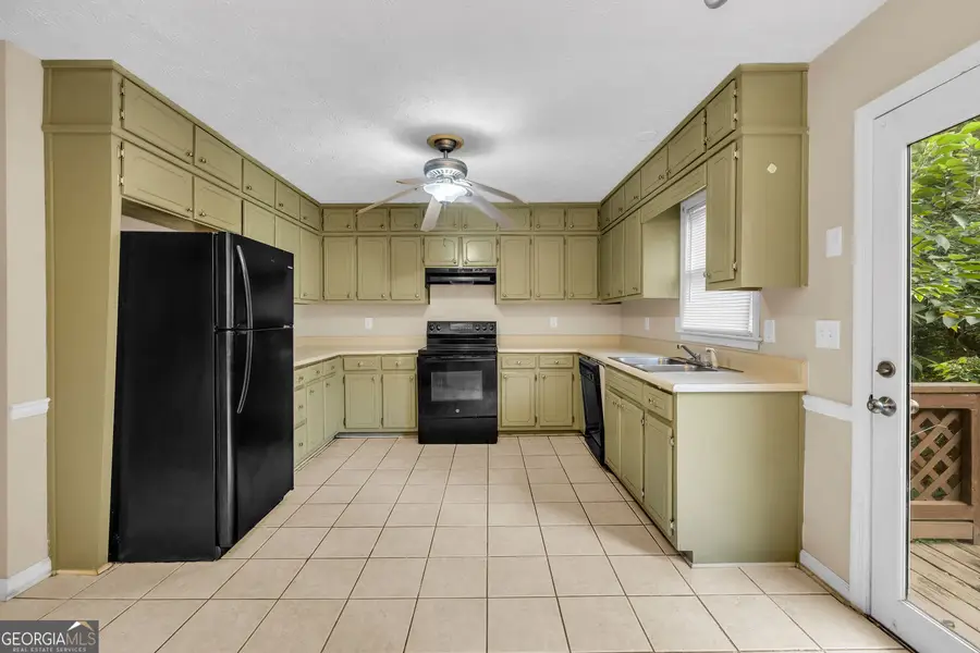 1102 Plantation Drive Se, Conyers, GA 30094 - #2