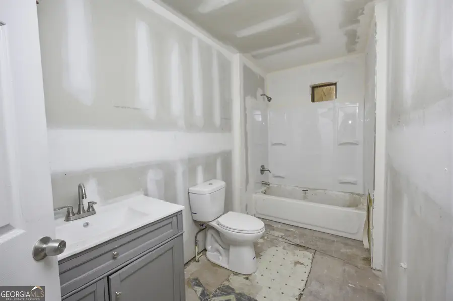 805 Ponce De Leon Avenue, Macon, GA 31206 - #2