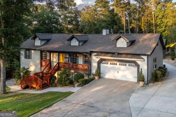 2390 Stone Drive Sw, Lilburn, GA 30047