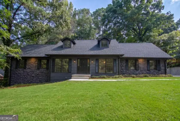 4877 Alpine Dr Sw, Lilburn, GA 30047