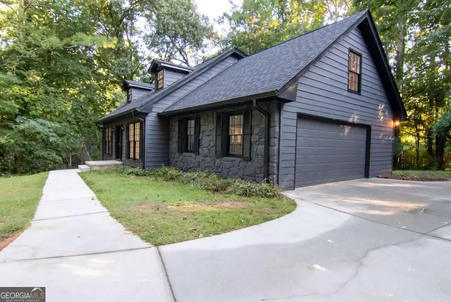 4877 Alpine Drive Sw, Lilburn, GA 30047 - #3