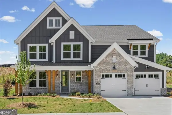 150 Hidden Fields Way, Hoschton, GA 30548