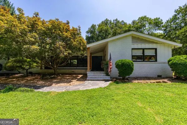 2425 Spratlin Mill Road, Hull, GA 30646