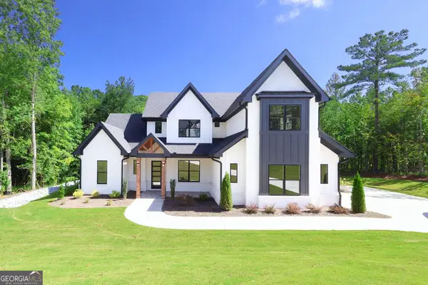 121 Forest Berry Court, Newnan, GA 30265