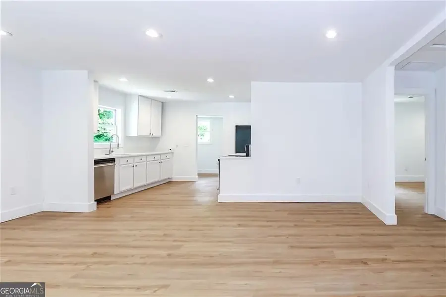 2130 Donald Lee Hollowell Parkway Nw, Atlanta, GA 30318 - #2