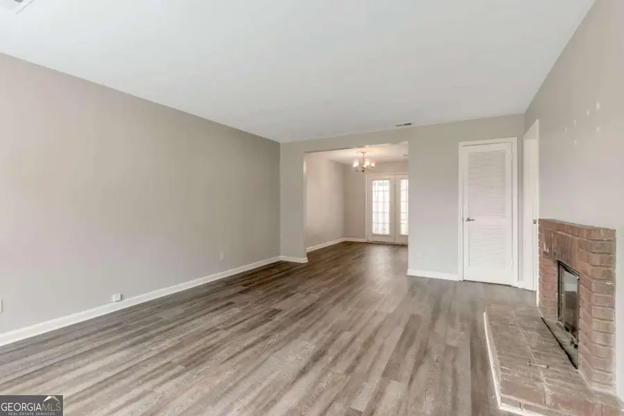 136 Old Ferry Way, Roswell, GA 30076 - #2