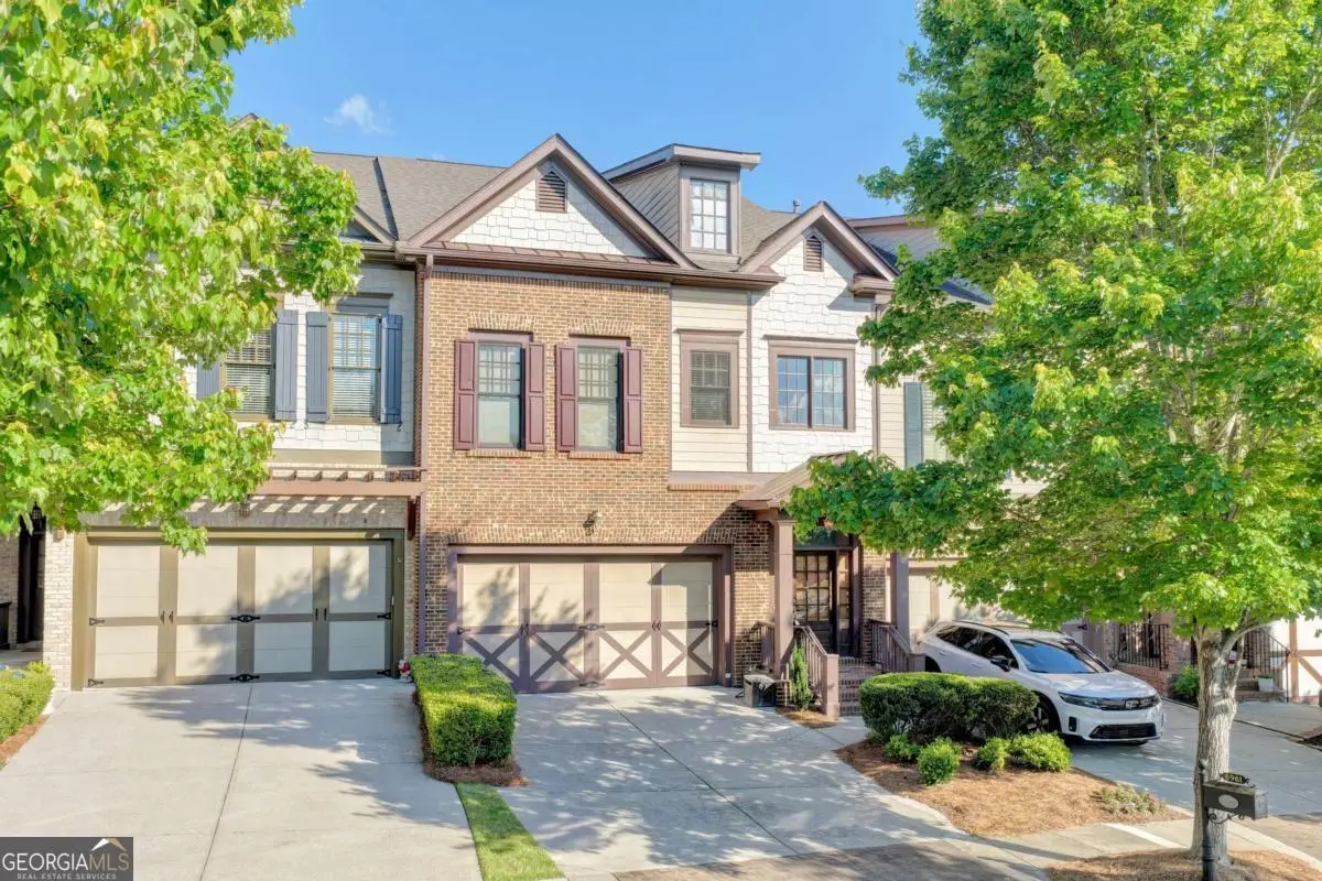 6961 Fellowship Lane, Flowery Branch, GA 30542 - #1