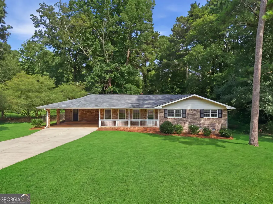 886 Oakhill Court, Stone Mountain, GA 30078 - #2