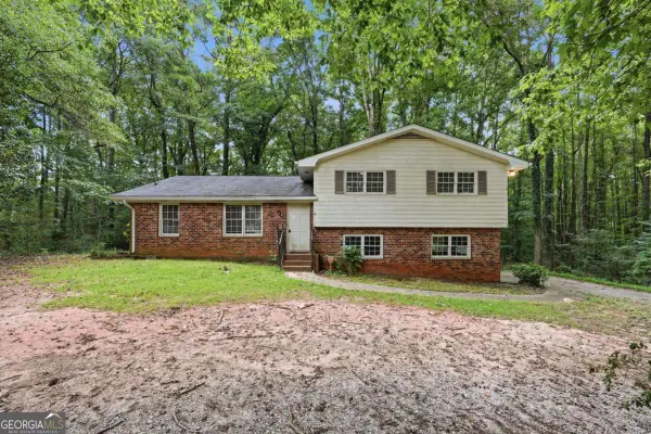 328 Fayette Villa Court, Fayetteville, GA 30214