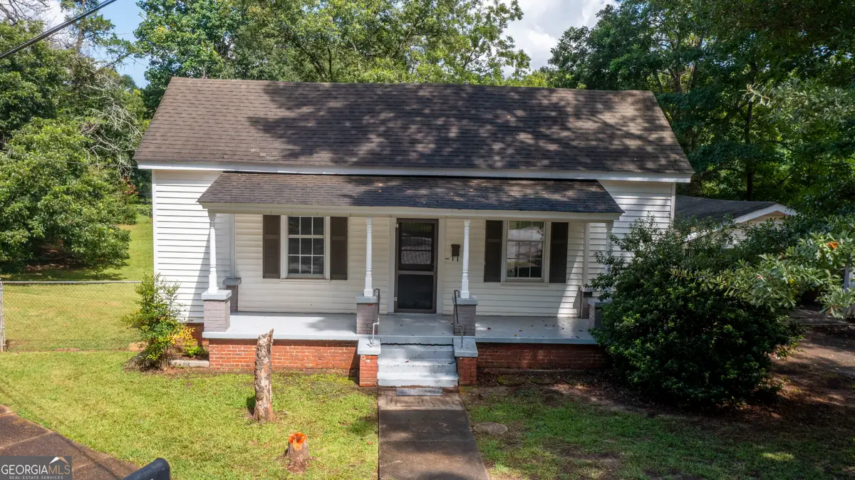 11 North Street, Manchester, GA 31816 - #1