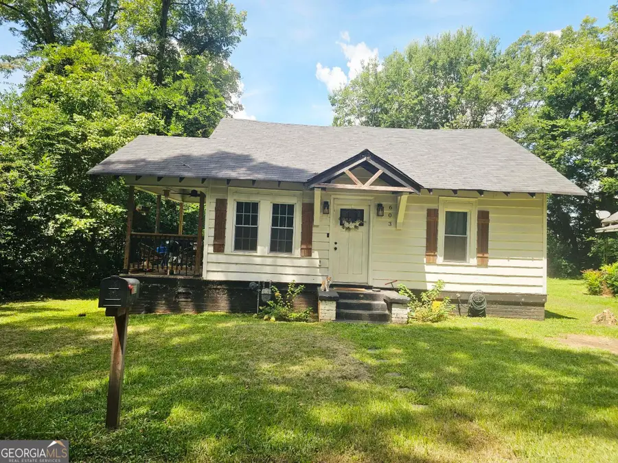 603 Avenue F, West Point, GA 31833 - #2