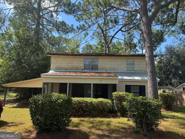 513 Community Drive, Waycross, GA 31501