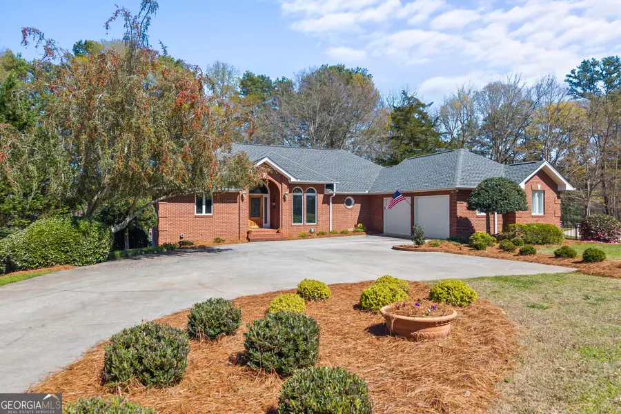 424 Capri Point, Lavonia, GA 30553 - #2