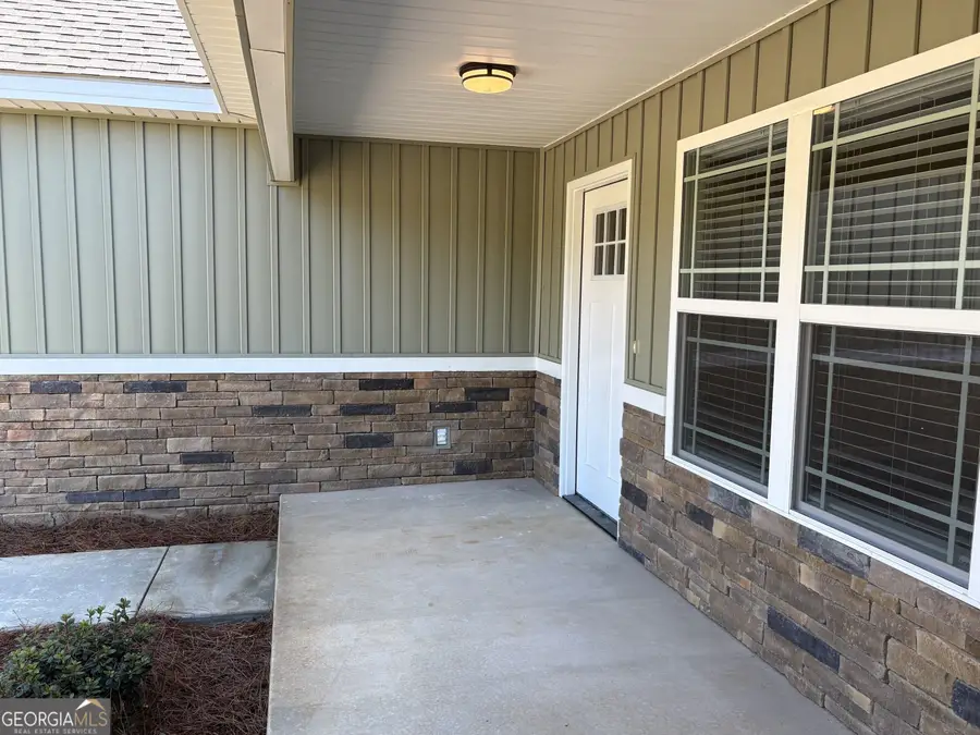 221 Buckingham Parc Circle, East Dublin, GA 31027 - #2