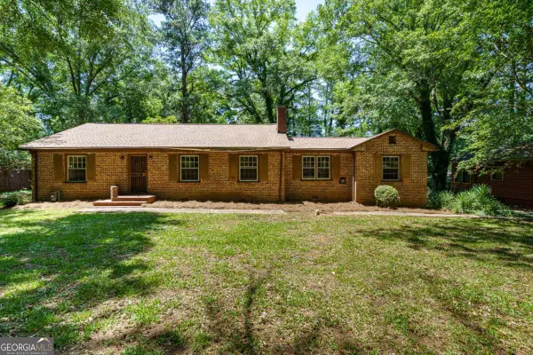 3240 Benjamin E Mays Drive Sw, Atlanta, GA 30311