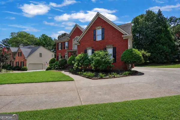 1896 Kennard Court, Snellville, GA 30078