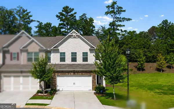 205 Yellowwood Way, Woodstock, GA 30188