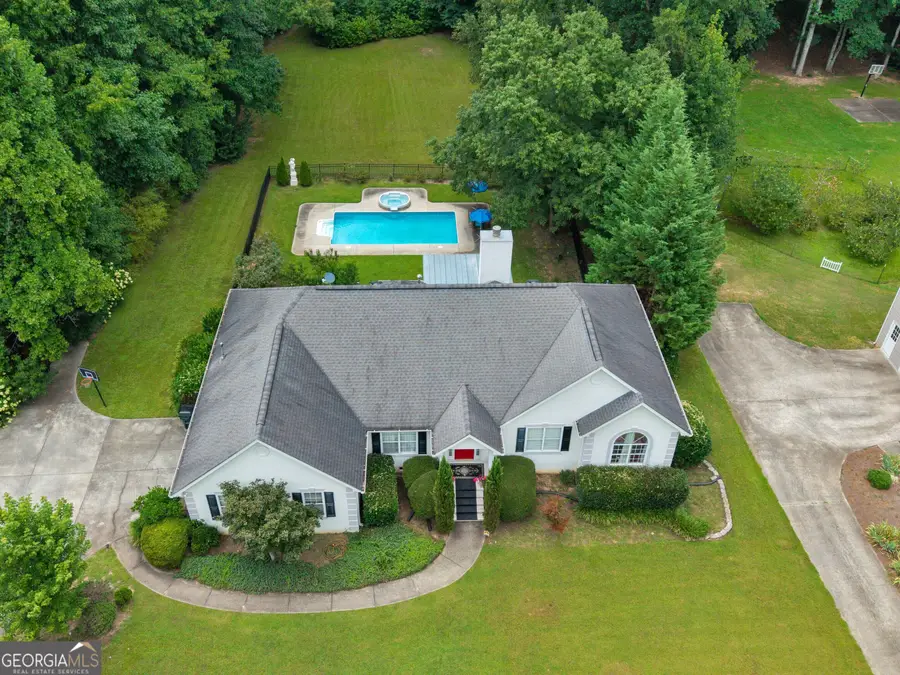 195 Galway Bend, Tyrone, GA 30290 - #2