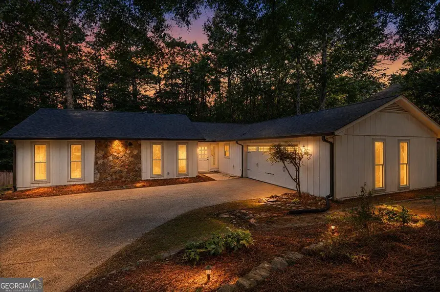 9570 Hillside Drive, Roswell, GA 30076 - #3