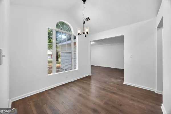 633 Sandys Lane Se, Atlanta, GA 30354