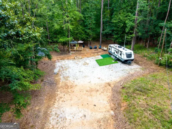 2261 Island Creek Drive, Sparta, GA 31087