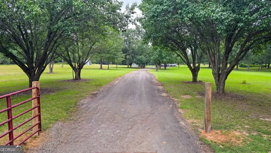 3255 Alvaton Road, Gay, GA 30218 - #2