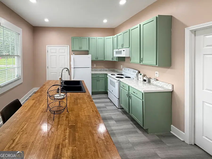 223 Schell Avenue, Macon, GA 31217 - #3