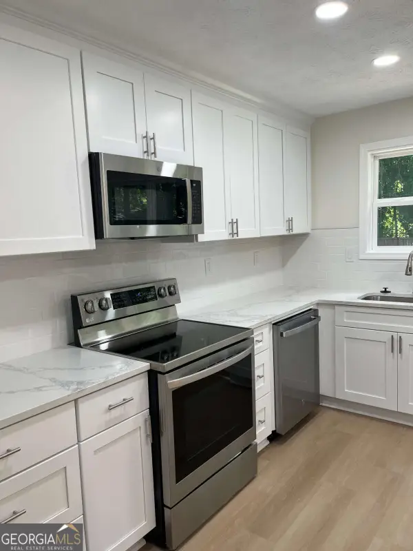 204 Groveland Drive, Peachtree City, GA 30269