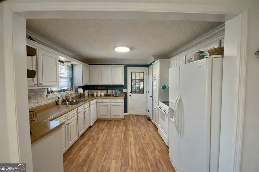 6 Terry Street, Rossville, GA 30741 - #3
