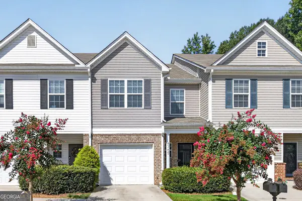 4765 Beacon Ridge Lane, Flowery Branch, GA 30542