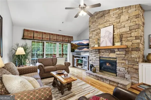 92 Gleneagle Court #302B, Clayton, GA 30525