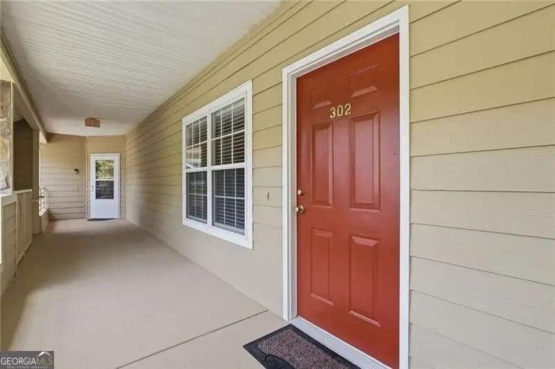 92 Gleneagle Court #302B, Clayton, GA 30525 - #3