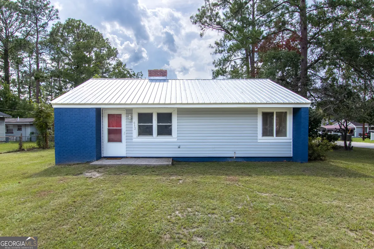 613 N Crawford Street, Waycross, GA 31503 - #1