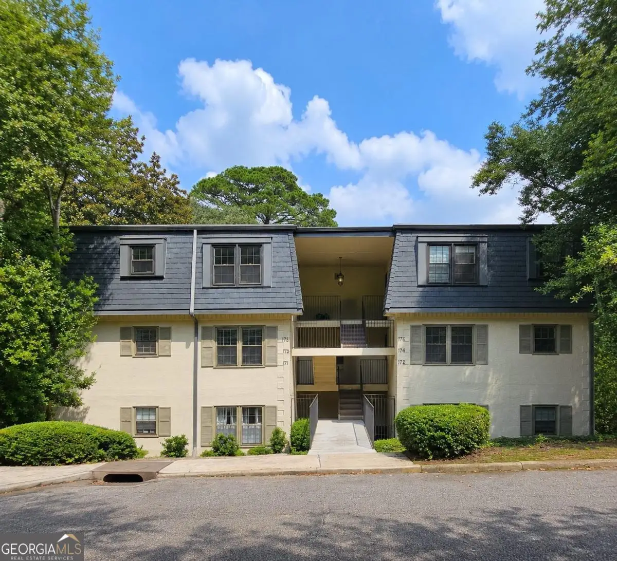 173 Amherst Place Nw, Atlanta, GA 30327 - #1
