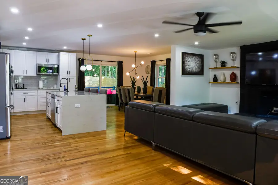 280 W Lake Drive Nw, Atlanta, GA 30314 - #3