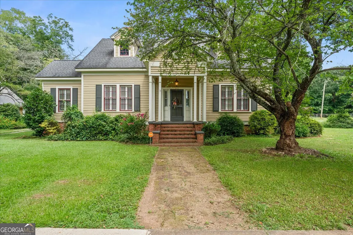 216 S Laurel Avenue, Greensboro, GA 30642 - #1