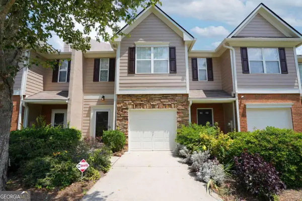 182 Oak Green Drive, Lawrenceville, GA 30044