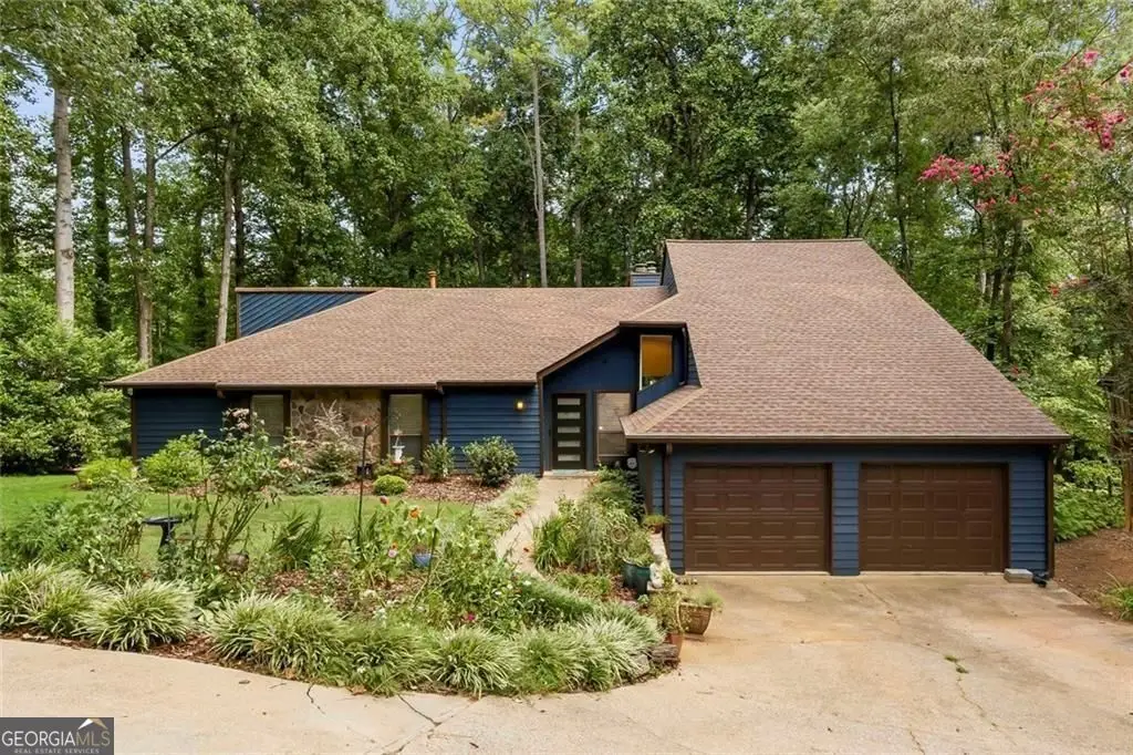 1115 Lake Drive, Roswell, GA 30075 - #1