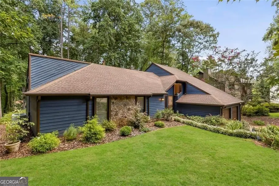 1115 Lake Drive, Roswell, GA 30075 - #2