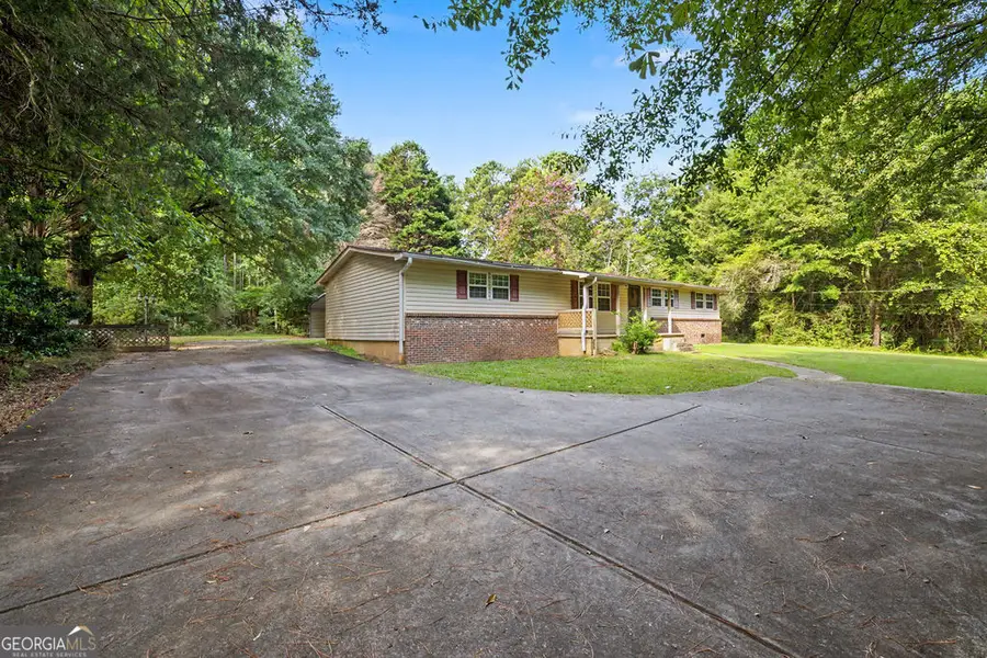 1565 Gordon Road, Moreland, GA 30259 - #3